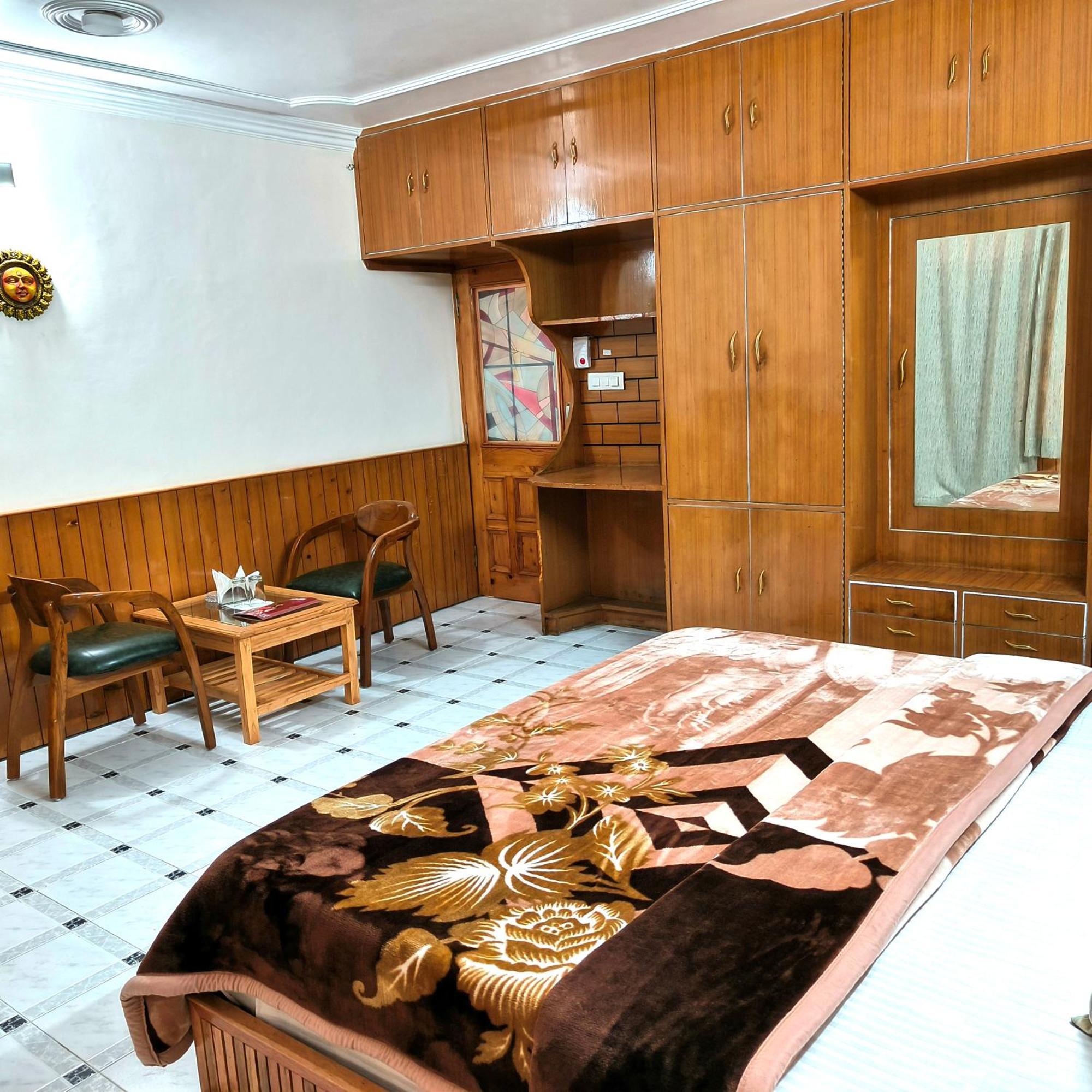 Melody Orchard Cottage Jagatsukh Bagian luar foto